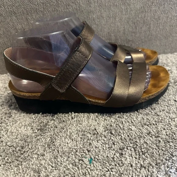 Naot Women's Metallic Brown Sandals - Picture 1 of 7